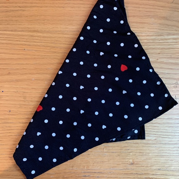 2 hair accessories! - Picture 2 of 3